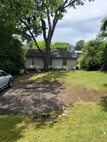 704 Glenview Dr, E, Nashville, TN 37206