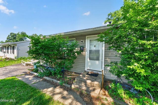 22 Mildred Lane, Colonie, NY 12110