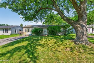 22 Mildred Lane, Colonie, NY 12110