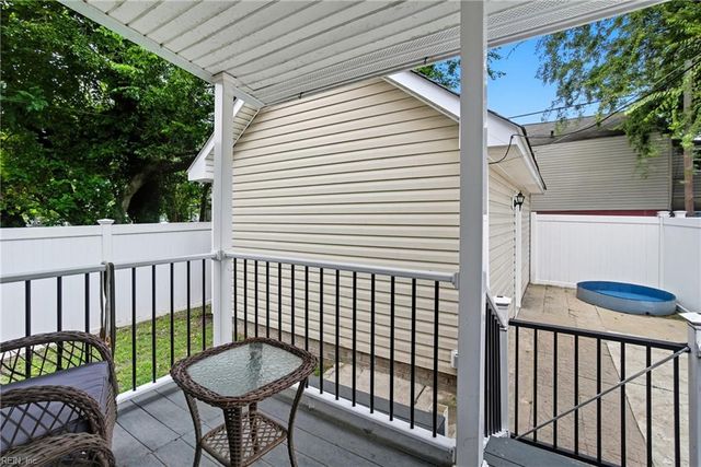 1914 County ST, Portsmouth, VA 23704