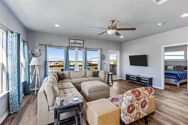 3260 Hidden Gold, Crystal Beach, TX 77650