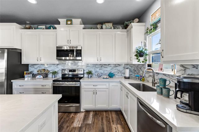 3260 Hidden Gold, Crystal Beach, TX 77650