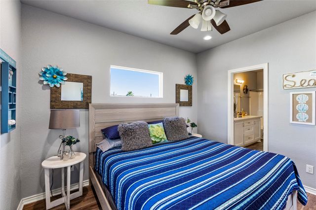 3260 Hidden Gold, Crystal Beach, TX 77650