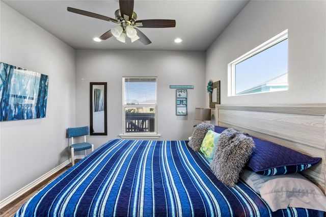 3260 Hidden Gold, Crystal Beach, TX 77650