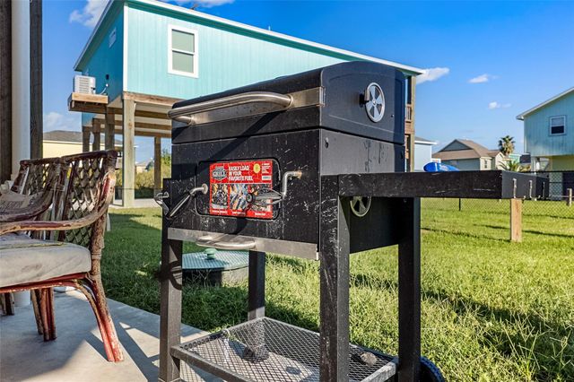 3260 Hidden Gold, Crystal Beach, TX 77650
