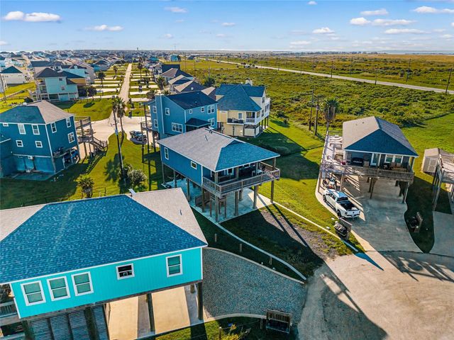 3260 Hidden Gold, Crystal Beach, TX 77650