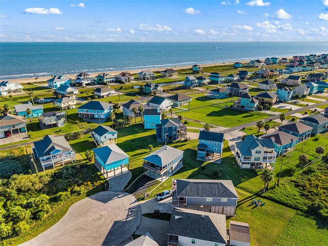 3260 Hidden Gold, Crystal Beach, TX 77650