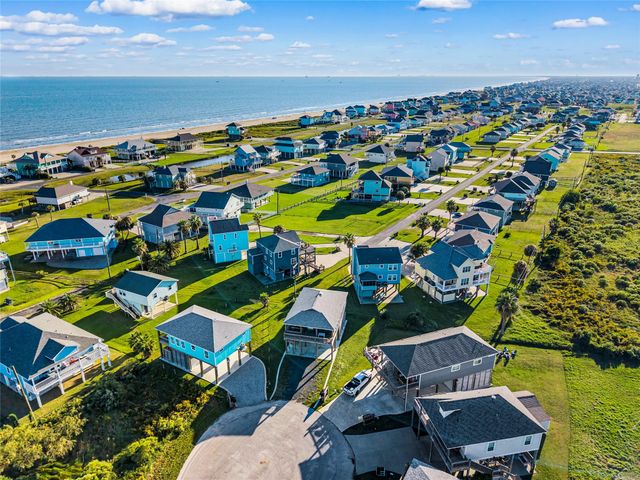 3260 Hidden Gold, Crystal Beach, TX 77650