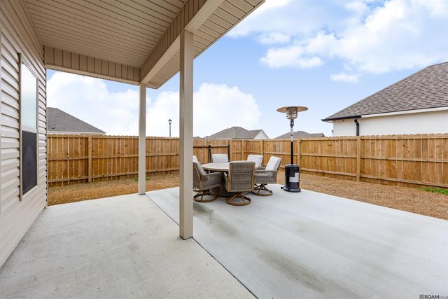 17208 Tidewater Ln, Baton Rouge, LA 70810