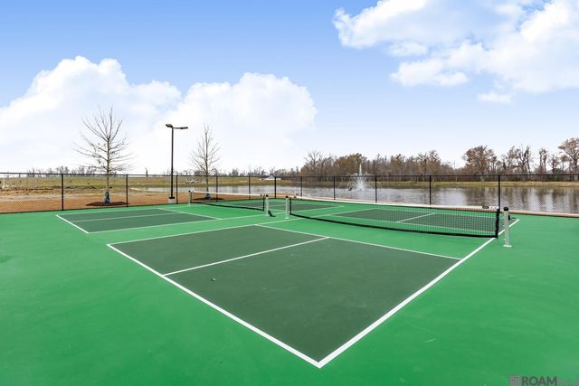 17208 Tidewater Ln, Baton Rouge, LA 70810