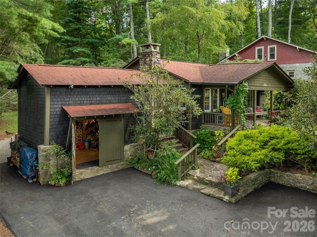 85 Chestnut Hill Road, Gerton, NC 28735