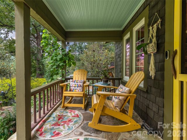 85 Chestnut Hill Road, Gerton, NC 28735