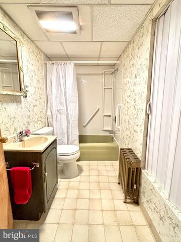 32 W BEREA ST, Summit Hill, PA 18250