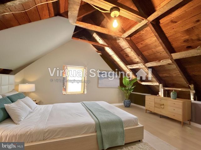 32 W BEREA ST, Summit Hill, PA 18250