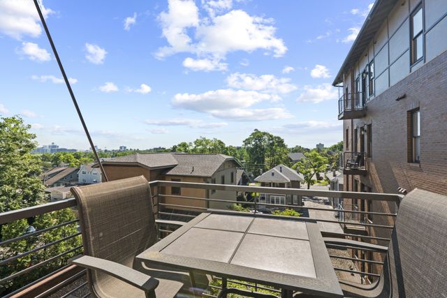 1706 18th Ave S Ste 304, Nashville, TN 37212