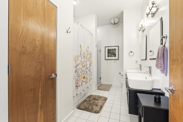 1706 18th Ave S Ste 304, Nashville, TN 37212