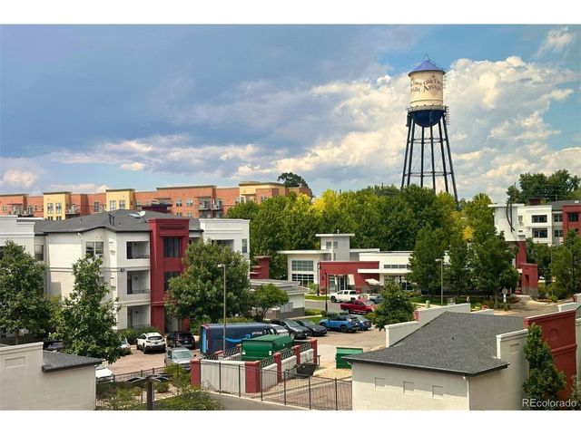 8620 W 52nd Ave, Arvada, CO 80002