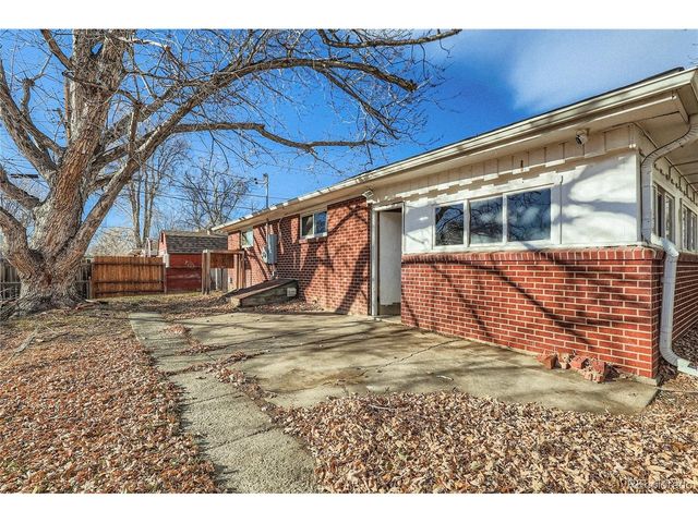 8620 W 52nd Ave, Arvada, CO 80002