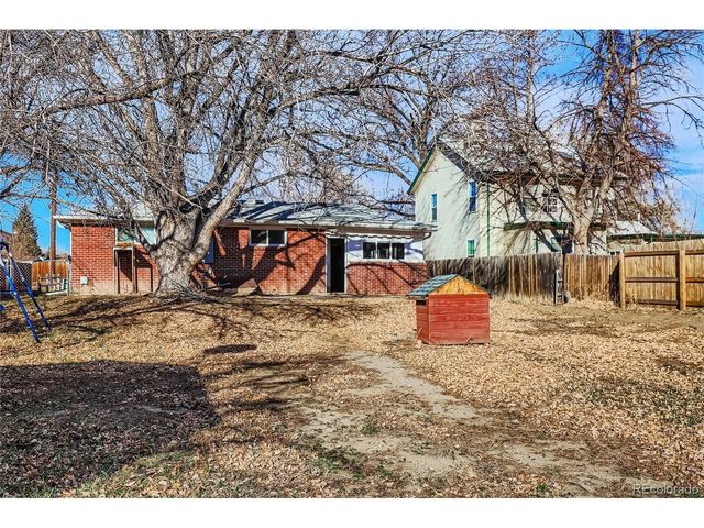 8620 W 52nd Ave, Arvada, CO 80002