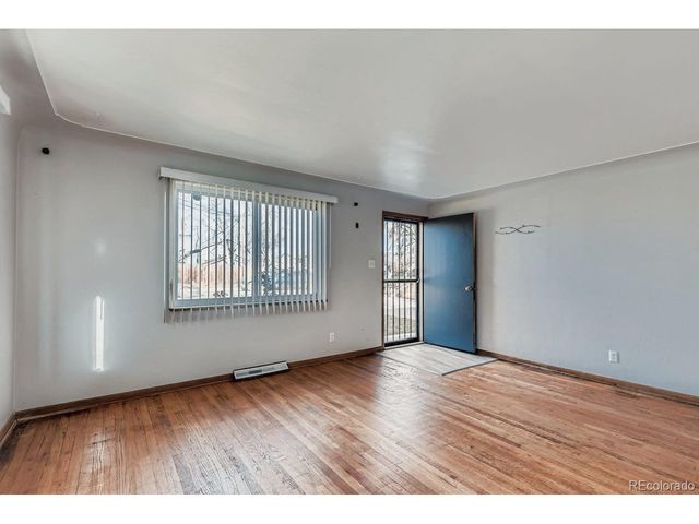 8620 W 52nd Ave, Arvada, CO 80002