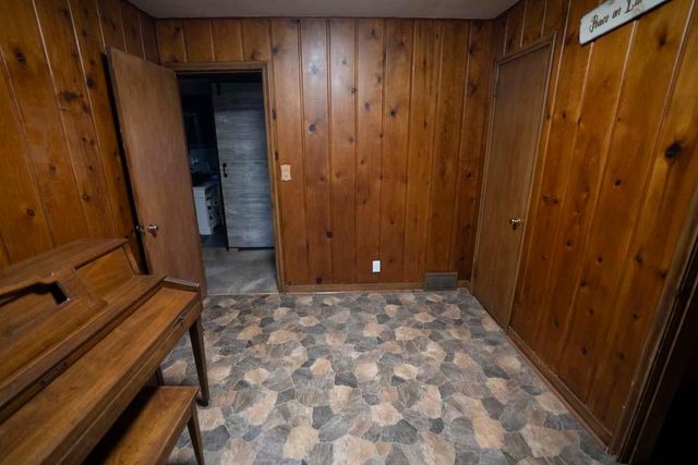 5453 N 4th Street, Brooklyn Center, MN 55430
