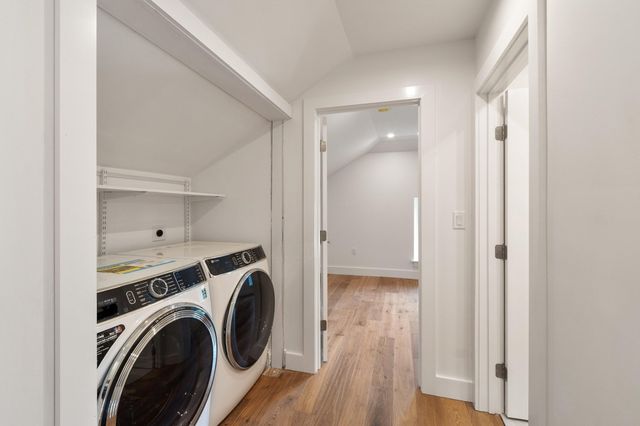 225 Middlesex Turnpike 107, Burlington, MA 01803
