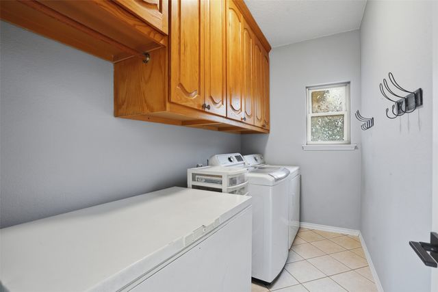 2010 Walnut Creek Trail, Garland, TX 75040