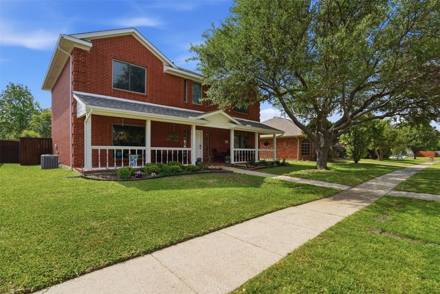 2010 Walnut Creek Trail, Garland, TX 75040