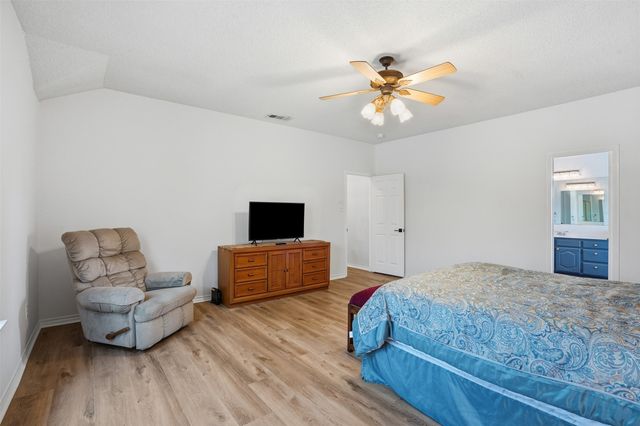 2010 Walnut Creek Trail, Garland, TX 75040