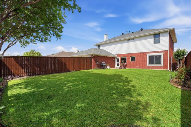 2010 Walnut Creek Trail, Garland, TX 75040