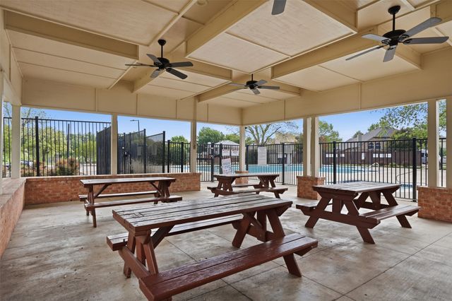 2010 Walnut Creek Trail, Garland, TX 75040