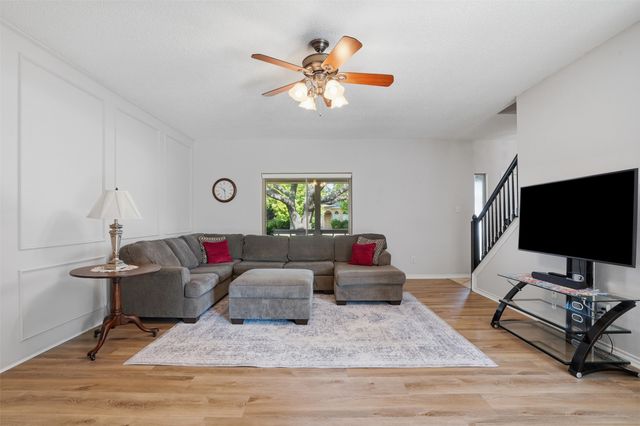 2010 Walnut Creek Trail, Garland, TX 75040