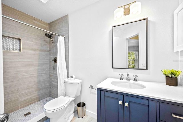 641 MAPLE OAK CIRCLE 101, Altamonte Springs, FL 32701