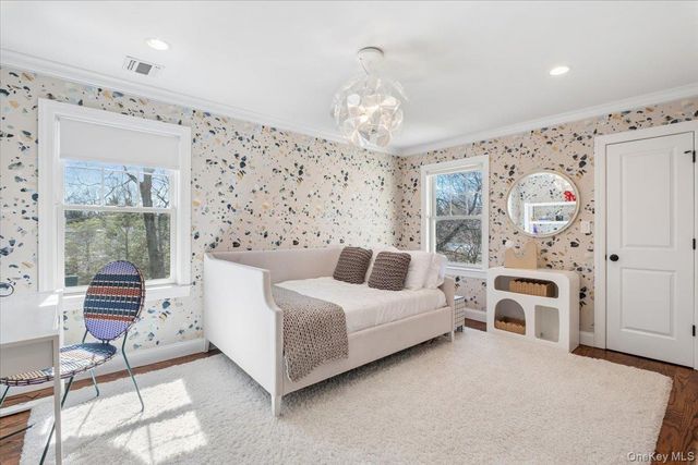 73 Atherstone Road, Scarsdale, NY 10583