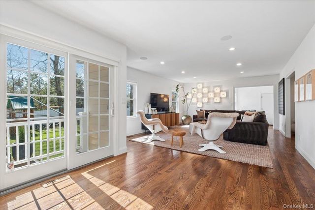 73 Atherstone Road, Scarsdale, NY 10583