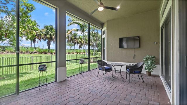 12025 Kalmar Circle N, Parkland, FL 33076