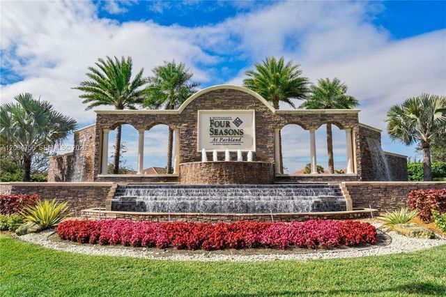 12025 Kalmar Circle N, Parkland, FL 33076