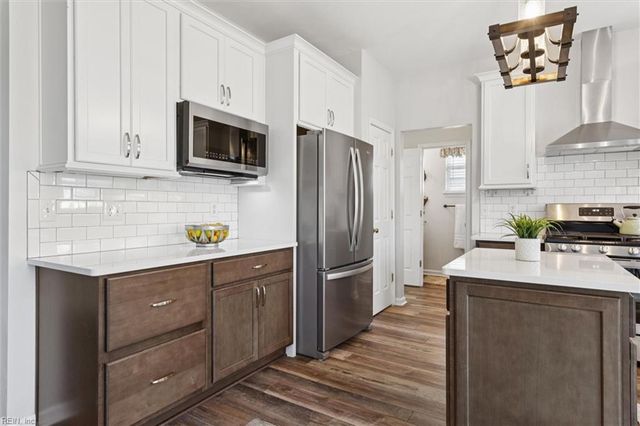 839 Wyemouth DR, Newport News, VA 23602