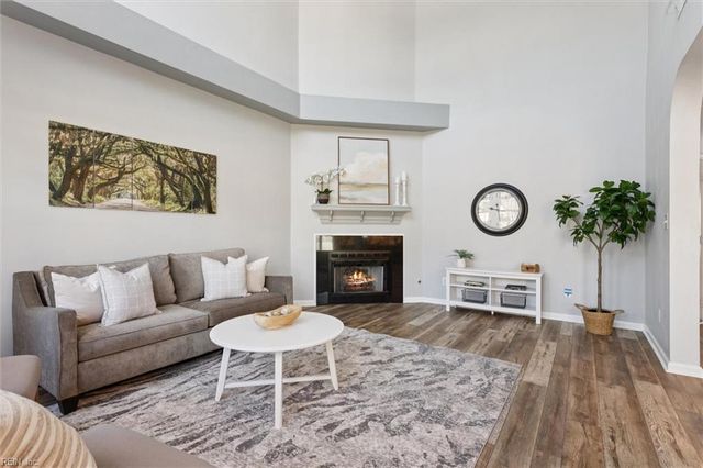 839 Wyemouth DR, Newport News, VA 23602