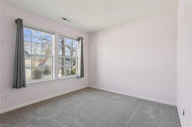 839 Wyemouth DR, Newport News, VA 23602