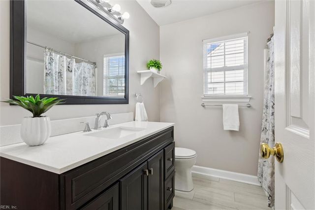 839 Wyemouth DR, Newport News, VA 23602