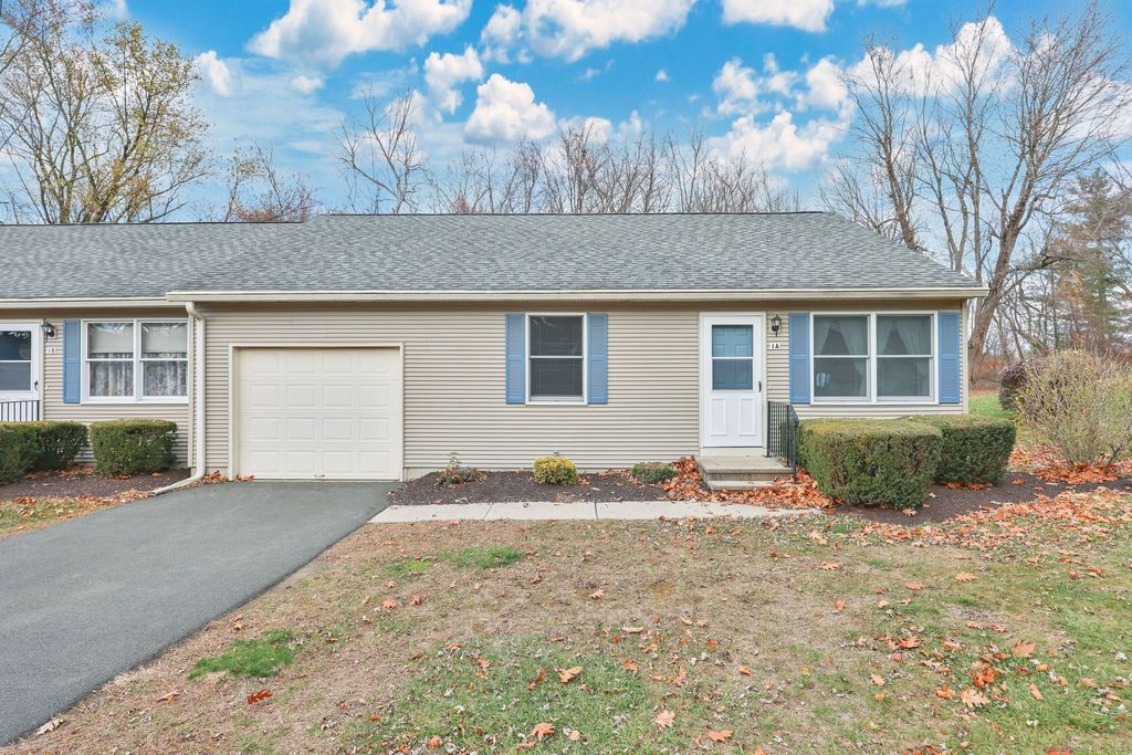 102 North Maple Street APT 1A, Enfield, CT 06082