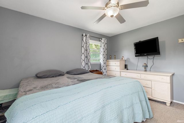57092 County Road 35, Middlebury, IN 46540