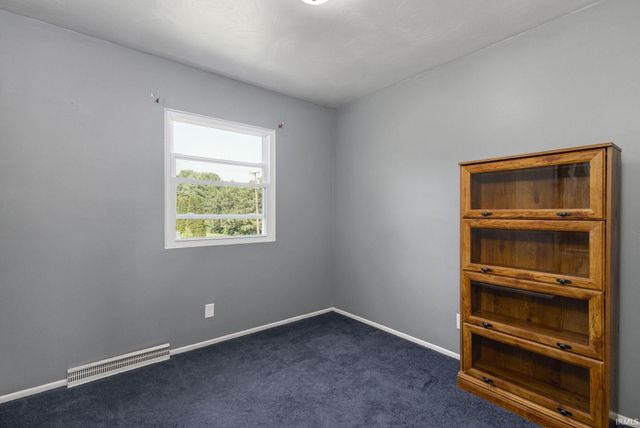 57092 County Road 35, Middlebury, IN 46540