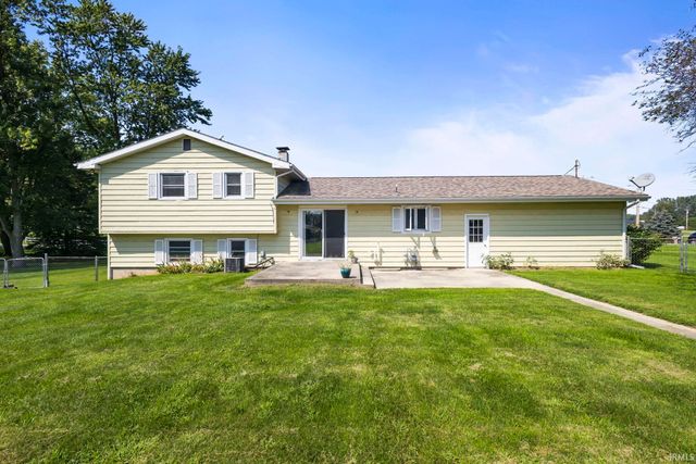 57092 County Road 35, Middlebury, IN 46540