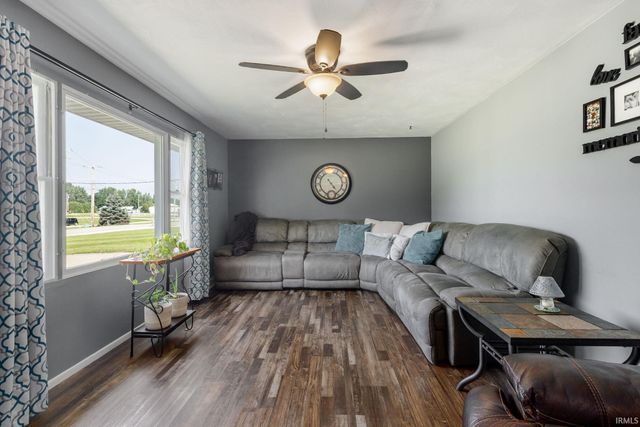 57092 County Road 35, Middlebury, IN 46540