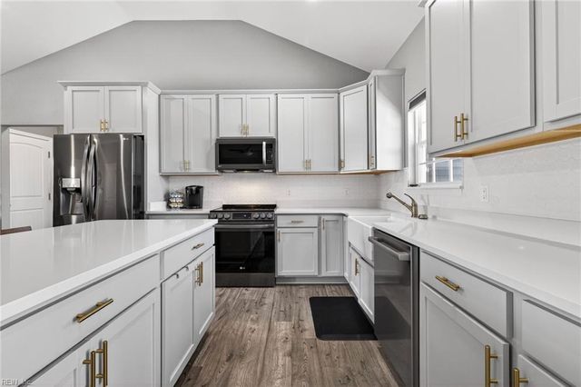 3951 Carolina RD, Suffolk, VA 23434