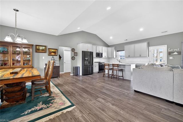 3951 Carolina RD, Suffolk, VA 23434