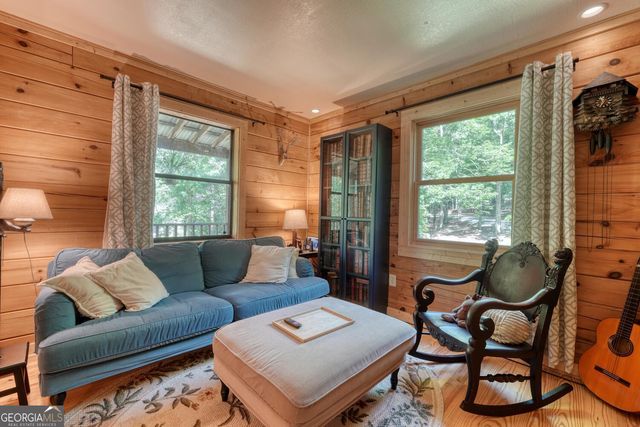 299 Craig Thompson Drive, Blairsville, GA 30512