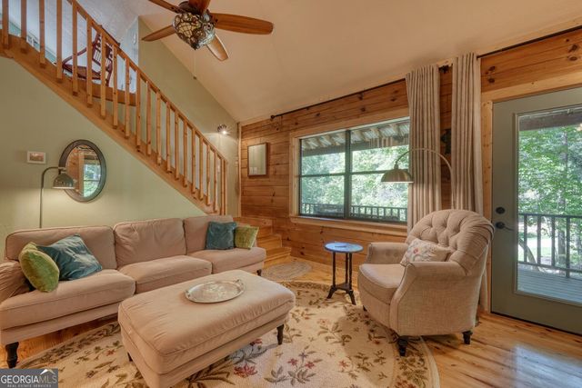 299 Craig Thompson Drive, Blairsville, GA 30512